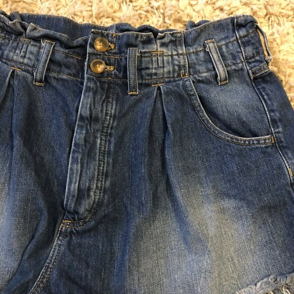 We The Free Shorts Women's Sz XL Paper bag Denim Button Fly High Waist - Picture 2 of 6